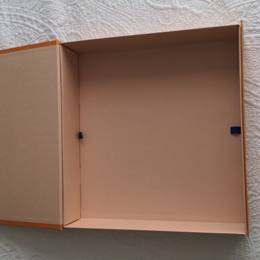 Louis Vuitton Box - Picture 3 of 6